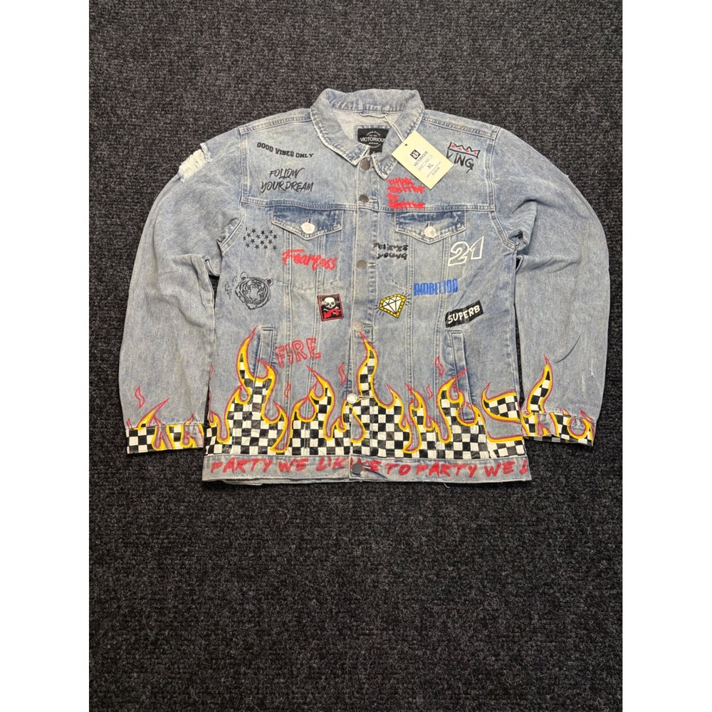 Victorious LA Mens XL Denim Trucker Jacket Light Wash Flame Graffiti Graphic NEW